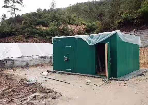 清新露天如何存放爆破线放炮线等爆破器材？